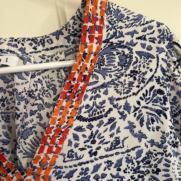 THML size small top - Picture 3 of 4